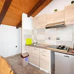17603b